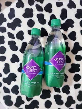 몽베스트 Montbest with Sparkling water Plain 20병 — 5점을 준 리뷰어가 2022년 6월 올린 사용 사진