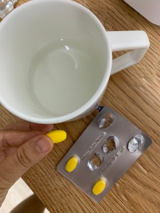 서울약사신협_내몸애발란스멀티비타민앤미네랄파워업_800mg x 90정 — 4.5점을 준 리뷰어가 2021년 8월 올린 사용 사진