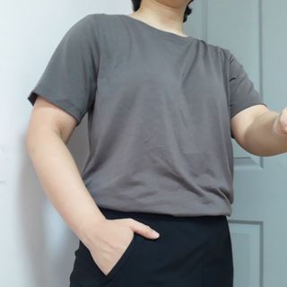 아르보노브라 아르보노 10color 데일리 반팔 노브라티 — 4점을 준 리뷰어가 2022년 5월 올린 사용 사진
