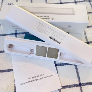 아카라 어두울 때만 켜지는 스마트 무선 센서등 — 5점을 준 리뷰어가 2021년 10월 올린 사용 사진