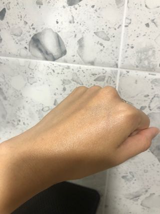 브에노 파리퀸 윌 페이스 오일 — 5점을 준 리뷰어가 2021년 9월 올린 사용 사진