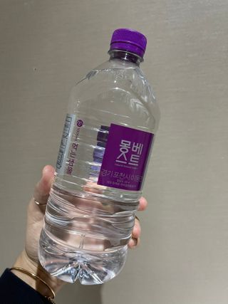 몽베스트 MONTBEST 1L 12입 — 5점을 준 리뷰어가 2022년 2월 올린 사용 사진