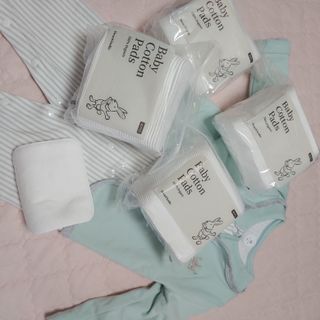 디어엘로디 프리미엄 유기농 베이비 솜티슈 40매 3 + 1 PACK — 5점을 준 리뷰어가 2021년 3월 올린 사용 사진