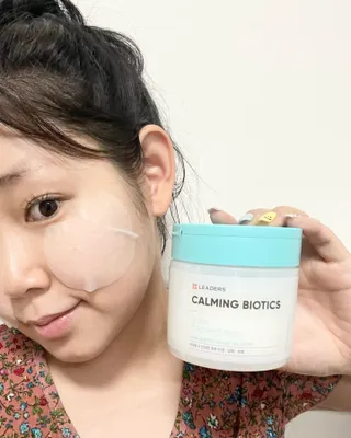 리더스코스메틱 리더스 카밍 바이오틱스 퀵 수딩 패드 — 5점을 준 리뷰어가 2022년 8월 올린 사용 사진