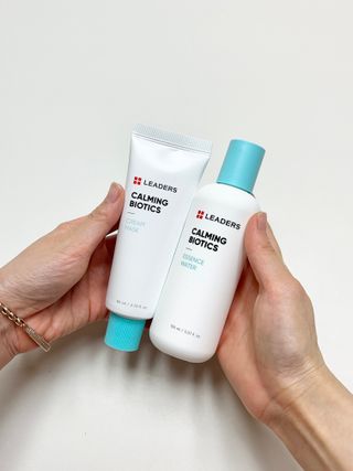 리더스코스메틱 리더스 카밍 바이오틱스 #1등 진정 기획세트 [에센스 워터150ml + 크림 마스크80ml] — 5점을 준 리뷰어가 2022년 8월 올린 사용 사진