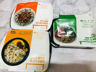 직탁 식단관리 3종 도시락(꼬막 듬뿍 곤드레비빔밥, 알리오올리오 불고기오믈렛, 매콤쭈꾸미 시래기유채밥) — 4.5점을 준 리뷰어가 2022년 7월 올린 사용 사진