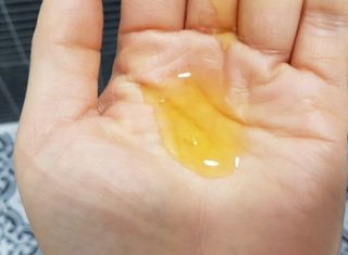 체코 비건화장품 마뉴팍투라 향좋은 천연 맥주샴푸 맥주샤워젤 — 5점을 준 리뷰어가 2022년 5월 올린 사용 사진