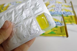 마요라 히말라야 솔트 캔디 2종-페퍼민트 맛, 라임민트 맛 — 5점을 준 리뷰어가 2023년 1월 올린 사용 사진