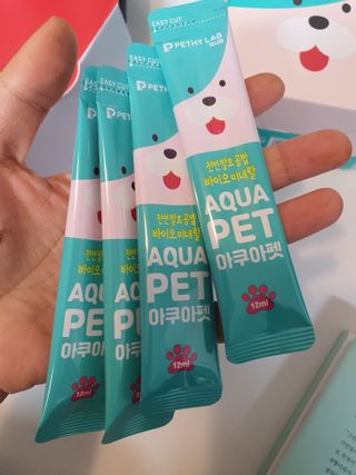 펫시랩 반려견용 액상 프리바이오틱스 아쿠아펫 — 4점을 준 리뷰어가 2021년 1월 올린 사용 사진