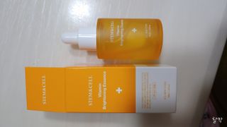 체르엠 스템앤셀 비타민 브라이트닝 에센스 30ml 1개 — 5점을 준 리뷰어가 2021년 12월 올린 사용 사진