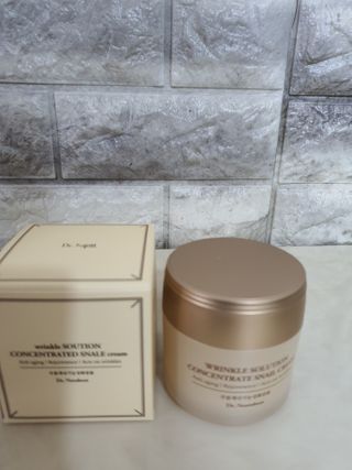 Dr.느루벗 느루벗 링클 솔루션 콘센트레이트 스네일 탄력 달팽이 크림 80g — 5점을 준 리뷰어가 2021년 2월 올린 사용 사진