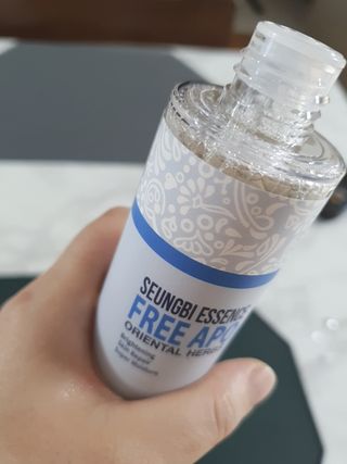 조아산코스메틱 승비 에센스 프리아포 오리엔탈 허브 크림 + 승비 에센스 프리아포 오리엔탈 허브 스킨 SET — 5점을 준 리뷰어가 2021년 11월 올린 사용 사진