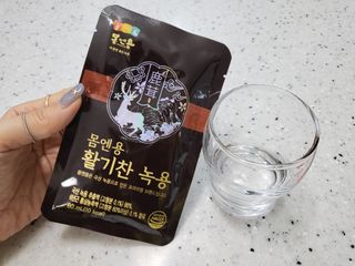 [몸엔용] 몸엔용 판매 1위 녹용 가성비 갑, 활기찬녹용 30포 — 5점을 준 리뷰어가 2021년 11월 올린 사용 사진