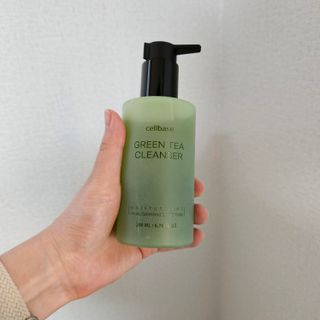 프리마인 메이크업과 들뜨는 각질까지 한방에 깐달걀로! 순하기까지한 셀베이스 그린티클렌저(200ml) — 5점을 준 리뷰어가 2023년 5월 올린 사용 사진