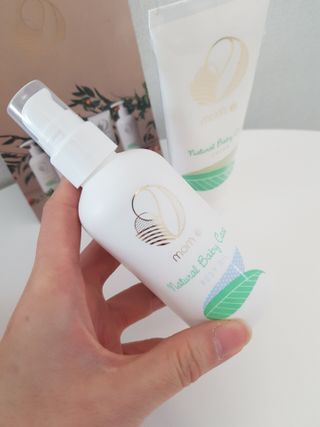 mom e 맘이 내추럴 베이비 케어 크림+바디오일 — 5점을 준 리뷰어가 2021년 1월 올린 사용 사진