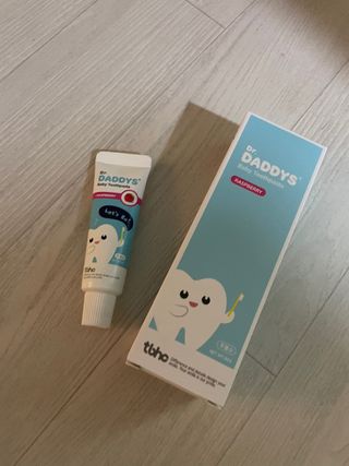 닥터데디스 안심무불소 베이비치약 60g + 여행용 미니 치약 15g — 5점을 준 리뷰어가 2022년 7월 올린 사용 사진