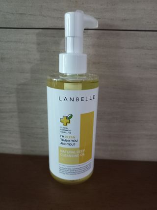 랑벨 내츄럴 딥 클렌징 오일 200ml (저자극 약산성 천연 클렌징) — 5점을 준 리뷰어가 2022년 5월 올린 사용 사진