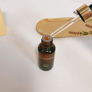 스킨큐어 산다화 비타민c 화이트닝 에센스 30ml — 4.5점을 준 리뷰어가 2021년 8월 올린 사용 사진