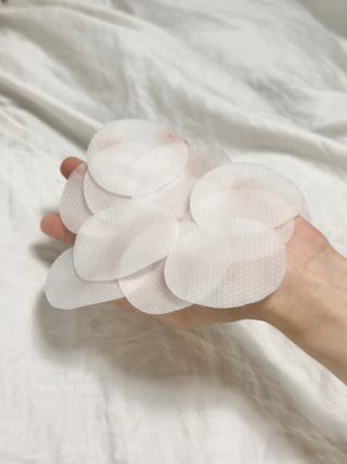 산다화 비타민씨 화이트닝 토너 패드 — 5점을 준 리뷰어가 2023년 5월 올린 사용 사진