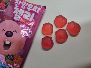 [팔도] 잔망루피젤리 믹스베리맛 42g 8개 — 1.5점을 준 리뷰어가 2022년 2월 올린 사용 사진