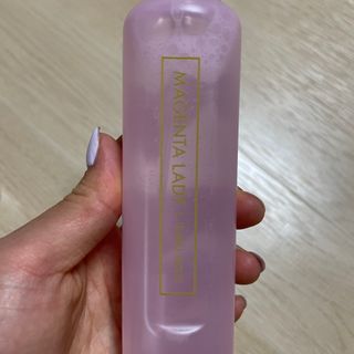 멈칫 X 최준 헤어 앤 바디미스트 소프트블루솝, 마젠타레이디 2종 — 5점을 준 리뷰어가 2021년 6월 올린 사용 사진