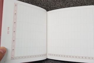 리훈 2023년 하고싶은말 다이어리 만년형(세로/가로) — 5점을 준 리뷰어가 2022년 11월 올린 사용 사진