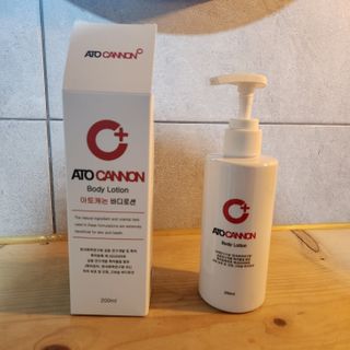 아토캐논(ATO CANNON) 아토캐논 고보습 바디로션 200ml — 5점을 준 리뷰어가 2022년 12월 올린 사용 사진