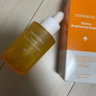 체르엠 스템앤셀 비타민 브라이트닝 에센스 30ml 1개 — 5점을 준 리뷰어가 2021년 11월 올린 사용 사진