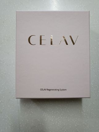 프리마인 바르기만 하면 철벽 스킨케어+24시간 마스크팩 효과. 셀라브 리제너레이팅 시스템 부스터+크림 세트 — 5점을 준 리뷰어가 2023년 5월 올린 사용 사진