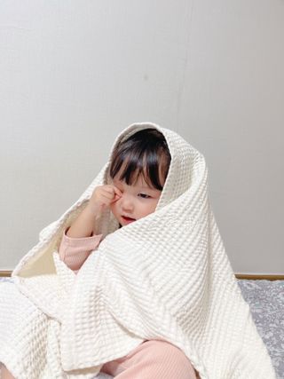 [쿠쿠드림] 완벽 항균 아기 애착이불 — 5점을 준 리뷰어가 2022년 12월 올린 사용 사진