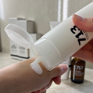 [세븐원쓰리 713]오아시스 세트 몽글토너, 소나무보습크림, 피누스비타민C 세럼 — 5점을 준 리뷰어가 2021년 12월 올린 사용 사진