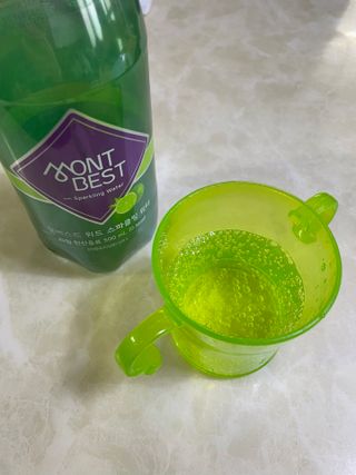 몽베스트 Montbest with Sparkling water Lime20병 — 5점을 준 리뷰어가 2023년 3월 올린 사용 사진