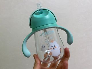 유비맘 트라이탄 코니빨대컵_컬러 랜덤 발송 — 5점을 준 리뷰어가 2020년 12월 올린 사용 사진