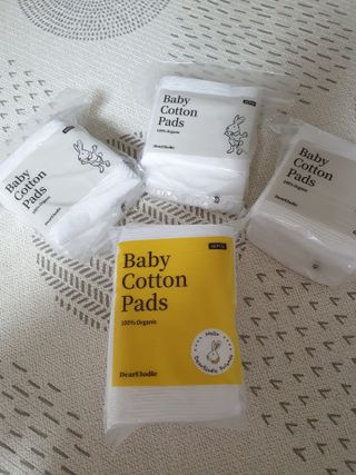 디어엘로디 프리미엄 유기농 유아 솜티슈 40매 3Pack +60매 1Pack 혼합형 — 5점을 준 리뷰어가 2021년 4월 올린 사용 사진