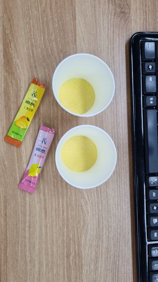 비타앤C 레몬맛, 망고맛 — 5점을 준 리뷰어가 2021년 8월 올린 사용 사진