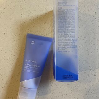 에스트라 아토베리어365 하이드로 수딩크림 — 5점을 준 리뷰어가 2022년 6월 올린 사용 사진