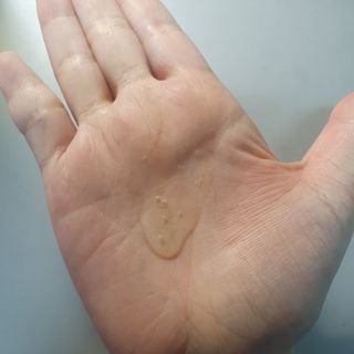 스킨큐어 산다화 순한 클렌징 동백 오일 200ml — 4점을 준 리뷰어가 2024년 1월 올린 사용 사진