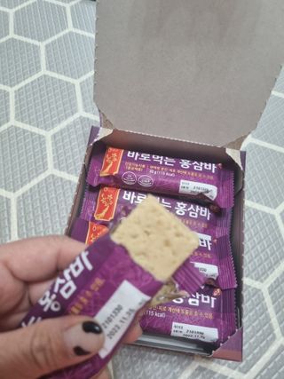 씨알푸드 건강기능식품 6년근 홍삼 함유, 바로먹는 홍삼바 30g 12개입 — 5점을 준 리뷰어가 2022년 3월 올린 사용 사진