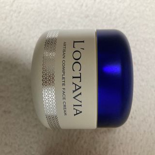 록타비아 Artisan Complete Face Cream — 5점을 준 리뷰어가 2024년 3월 올린 사용 사진