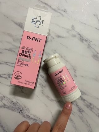 닥터피엔티 [Dr.PNT] 하루 2알로 건강한 다이어트! 한겨울에도 체지방만 쏙~ 슬림핏 다이어트 — 4점을 준 리뷰어가 2023년 2월 올린 사용 사진