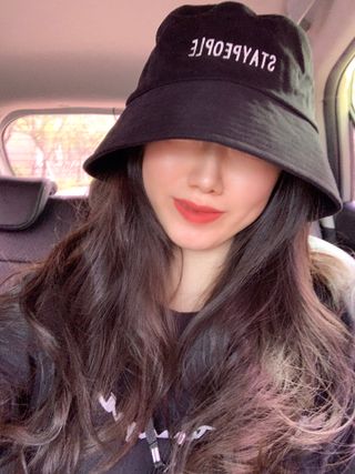 [스테이피플] STAYPEOPLE BUCKET HAT (BLACK) — 5점을 준 리뷰어가 2022년 9월 올린 사용 사진