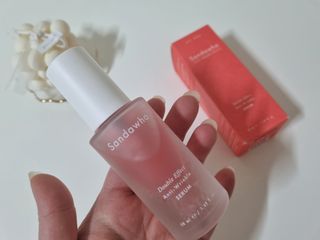 산다화 더블 이펙트 안티 링클 세럼 50ml — 5점을 준 리뷰어가 2022년 11월 올린 사용 사진
