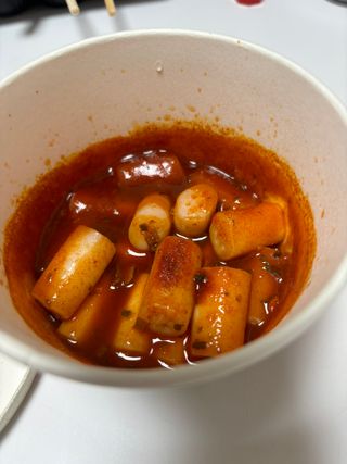 프리 [요리궁리] 매콤달콤 꽃떡볶이 6개입 세트 — 5점을 준 리뷰어가 2024년 10월 올린 사용 사진