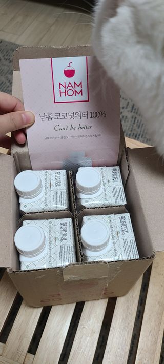 남홈 코코넛워터 주스 100퍼센트 — 5점을 준 리뷰어가 2021년 3월 올린 사용 사진