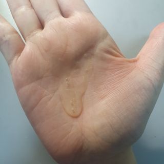 스킨큐어 산다화 순한 클렌징 동백 오일 200ml — 4점을 준 리뷰어가 2024년 1월 올린 사용 사진