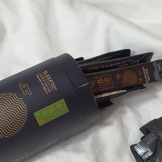 프리마인 자체 기업부설 연구소에서 찾아낸 건강한 수면의 비밀.  슬립토 플러스 30포 — 5점을 준 리뷰어가 2022년 1월 올린 사용 사진