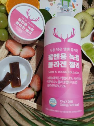 [몸엔용] 녹용 담은 탱탱 콜라겐 녹용 콜라겐 젤리 15g x 20포 — 5점을 준 리뷰어가 2022년 4월 올린 사용 사진