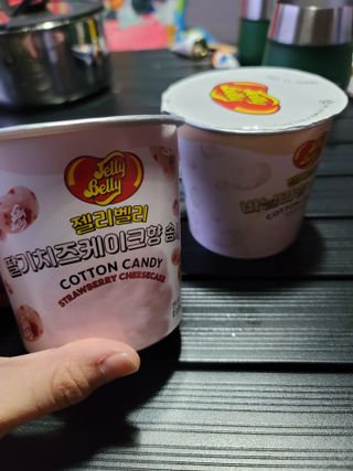 젤리벨리 솜사탕 2종-딸기치즈케이크, 바닐라 — 5점을 준 리뷰어가 2021년 12월 올린 사용 사진