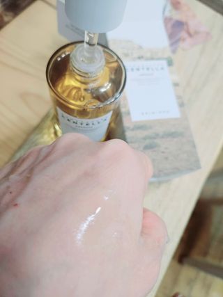MF[스킨1004] 마다가스카르 센텔라 앰플 100ml — 5점을 준 리뷰어가 2024년 5월 올린 사용 사진