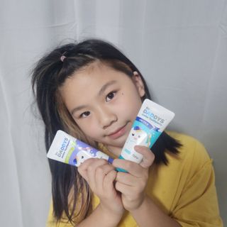 닥터데디스 안심불소 튼튼치약(청포도, 민트 중 택 1) 60g + 여행용 미니 치약 15g — 5점을 준 리뷰어가 2022년 10월 올린 사용 사진
